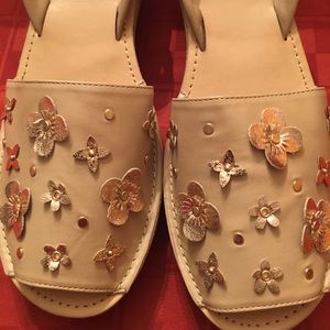 Pink Wedge Sandal with Gold Flowers Emblems